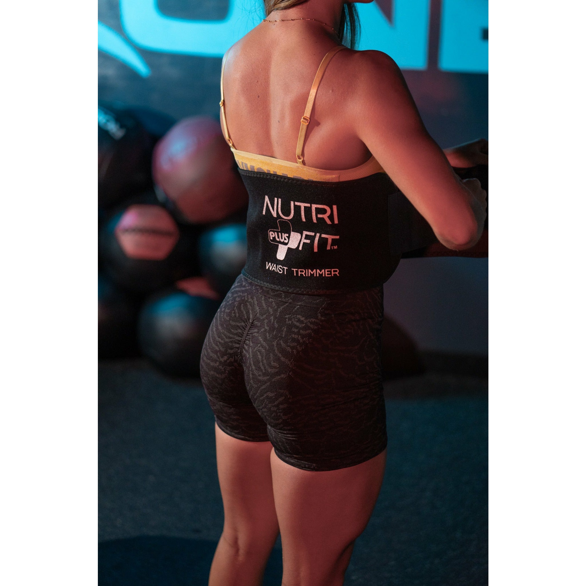NutriFit Waist Trimer - Sweat Waist Trainer For Women ands Men - Sport Sweat Workout Body Shaper Sauna